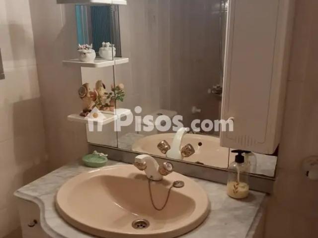 Piso en alquiler en Calle de Vicente Aleixandre, 11