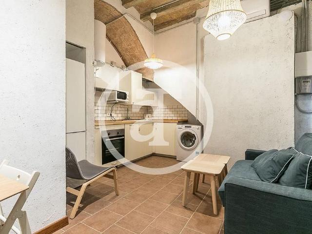 Piso en alquiler en calle De Vinaròs, Barcelona, de 31 m² 1 habitación por 925