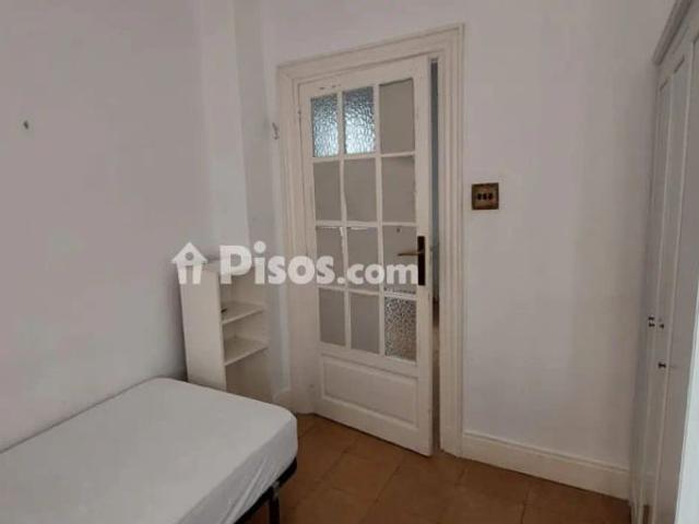 Piso en alquiler en Calle de Zamora