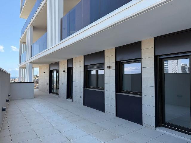 Piso en alquiler en calle D'eduard Maristany, Badalona, de 93 m² 3 habitaciones por 1.895