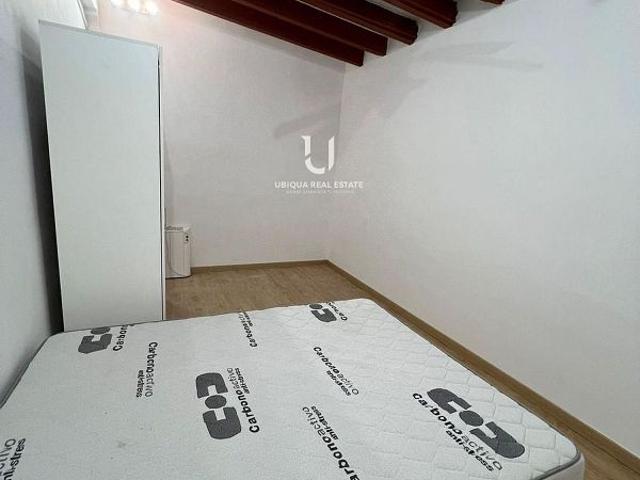 Piso en alquiler en calle Del Torrent de L'olla, Barcelona, de 45 m² 2 habitaciones por 1.130