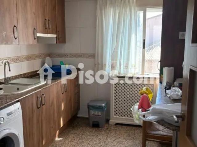 Piso en alquiler en Calle del Barrio Verde, 6