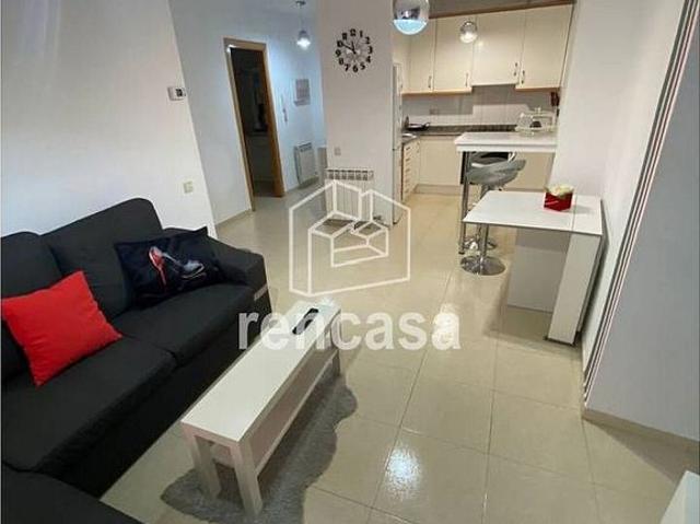 Piso en alquiler en calle Del Carme, Lleida, de 56 m² 2 habitaciones por 700