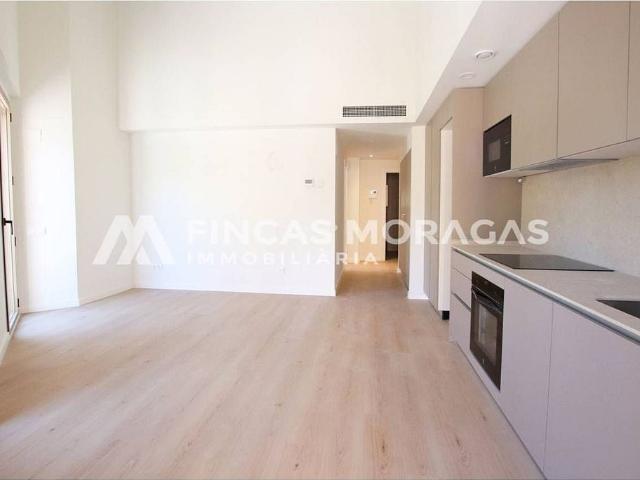 Piso en alquiler en calle Del Castell, Rubí, de 40 m² 1 habitación por 1.150