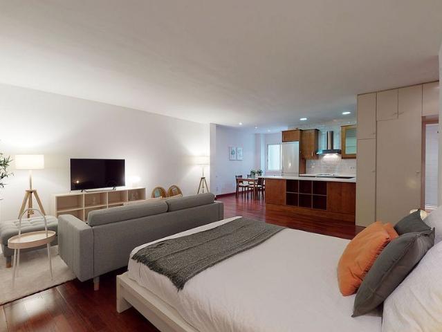 Piso en alquiler en calle Del Clos de Sant Francesc, Barcelona, de 54 m² 1 habitación por 1.200