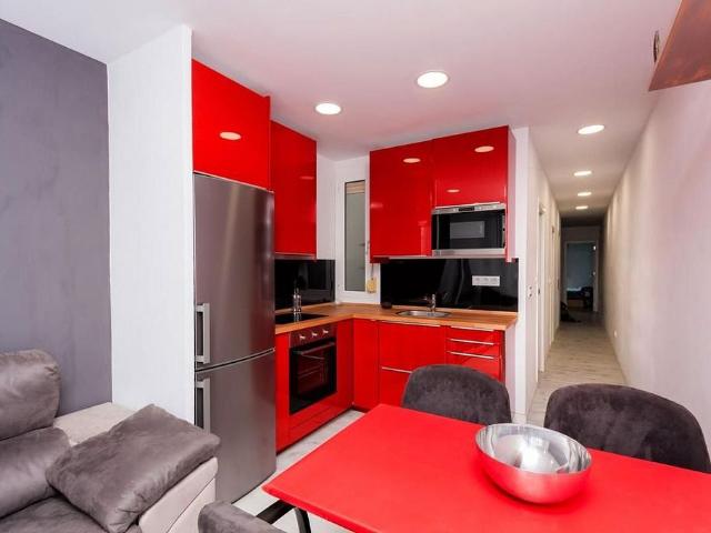 Piso en alquiler en calle Del Doctor Martí Julià, Hospitalet de Llobregat, L´, de 57 m² 2 habitaciones por 1.130