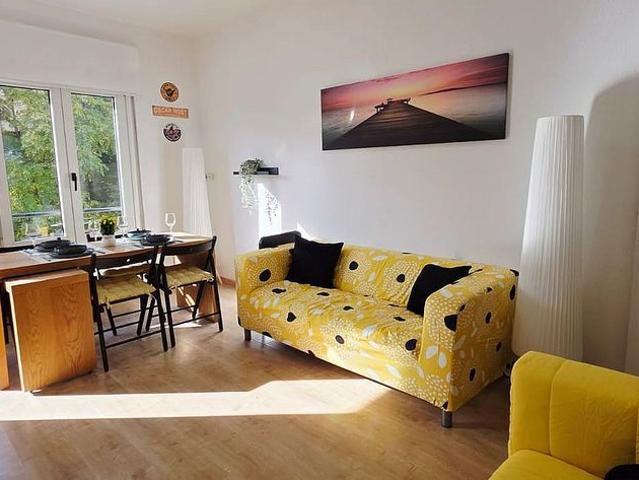 Piso en alquiler en calle Del Dos de Maig, Barcelona, de 75 m² 4 habitaciones por 2.975