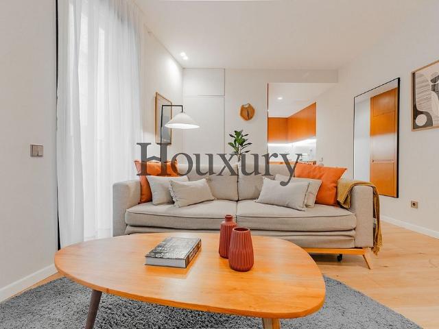 Piso en alquiler en calle Del Fonollar, Barcelona, de 55 m² 1 habitación por 1.800