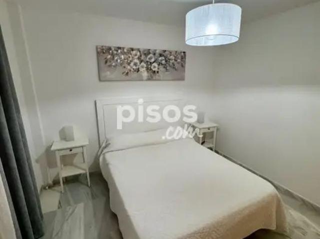 Piso en alquiler en Calle del Galeón, 38