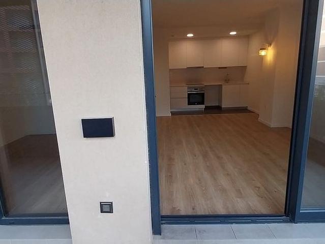 Piso en alquiler en calle Del Hierro, Barcelona, de 50 m² 1 habitación por 1.164