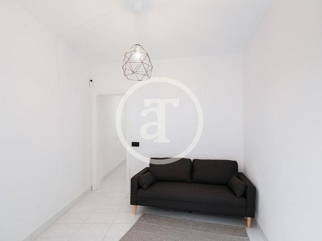 Piso en alquiler en calle Del Marquès de Sentmenat, Barcelona, de 62 m² 3 habitaciones por 1.850