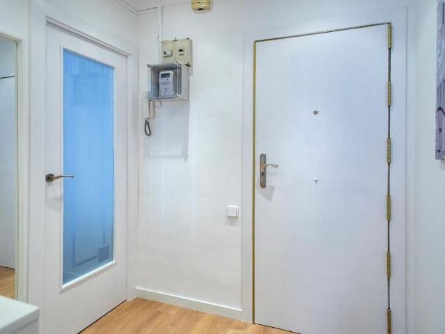 Piso en alquiler en calle Del Marquès de Sentmenat, Barcelona, de 80 m² 4 habitaciones por 2.200