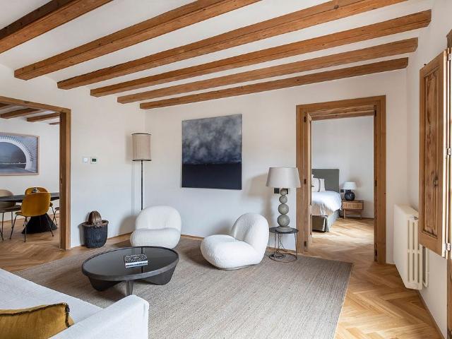 Piso en alquiler en calle Del Misser Ferrer, Barcelona, de 128 m² 3 habitaciones por 4.000