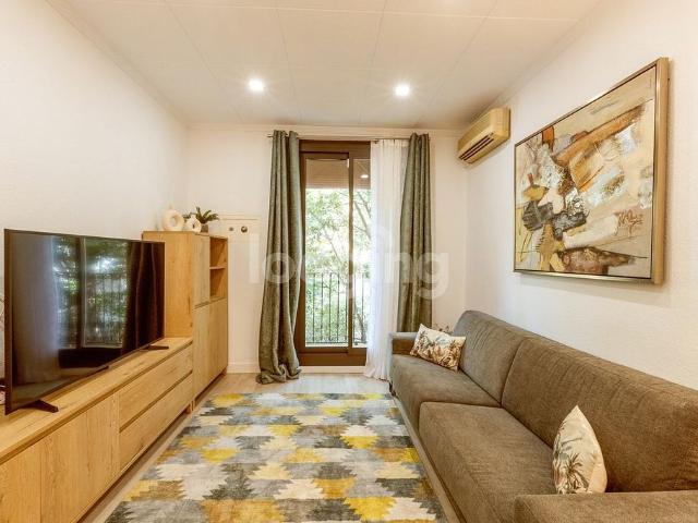 Piso en alquiler en calle Del Parlament, Barcelona, de 70 m² 3 habitaciones por 2.650