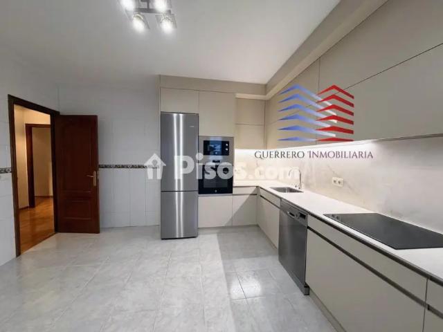 Piso en alquiler en Calle del Paseo