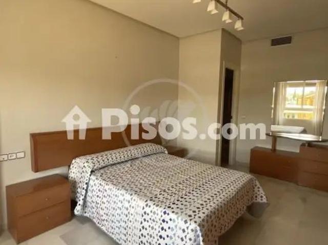 Piso en alquiler en Calle del Pintor Pablo Picasso
