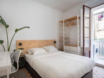 Piso en alquiler en calle Del Poeta Cabanyes, Barcelona, de 45 m² 2 habitaciones por 1.250