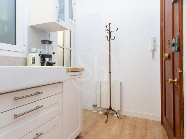Piso en alquiler en calle Del Rec Comtal, Barcelona, de 50 m² 1 habitación por 1.295