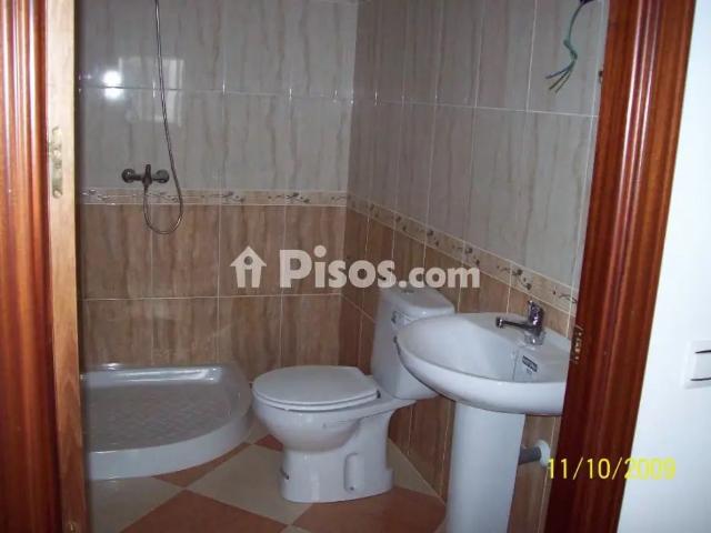 Piso en alquiler en Calle del Río Ardila, 22