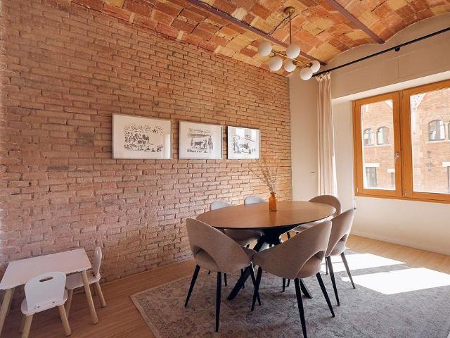 Piso en alquiler en calle Del Rosselló, Barcelona, de 120 m² 3 habitaciones por 4.000