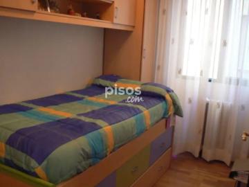 Piso en alquiler en Calle del Santo, 3