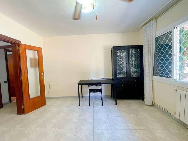 Piso en alquiler en calle Diagonal, Cerdanyola del Vallès, de 74 m² 4 habitaciones por 909
