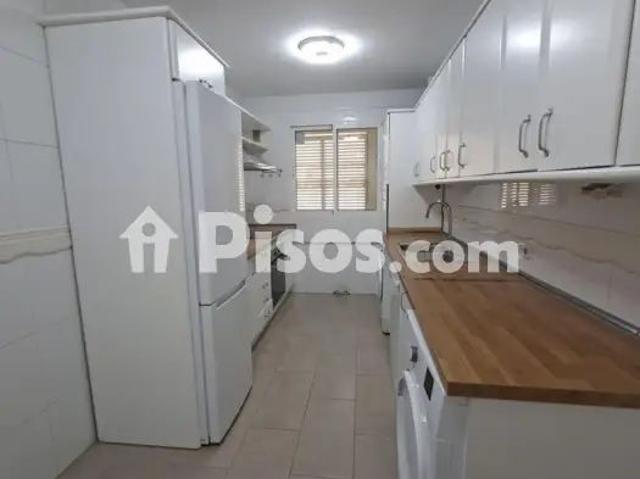 Piso en alquiler en Calle Diego Angulo Iñiguez