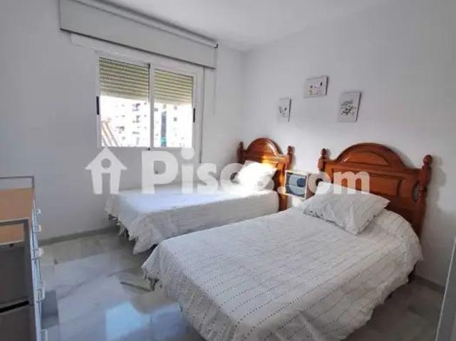 Piso en alquiler en Calle Doctor Gonzalez Meneses, 4
