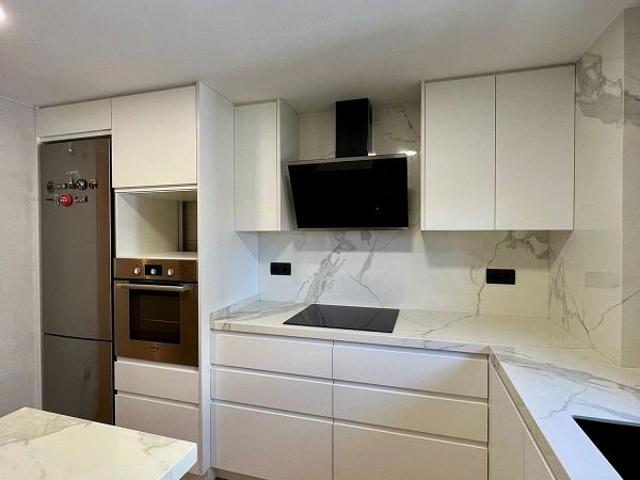 Piso en alquiler en calle Dolors, Manresa, de 91 m² 3 habitaciones por 950