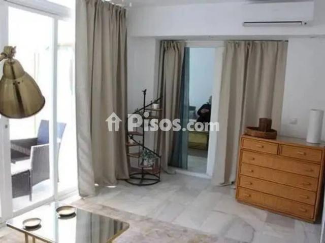 Piso en alquiler en Calle Edgar Neville