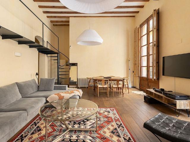 Piso en alquiler en calle El Born, Barcelona, de 112 m² 2 habitaciones por 2.500
