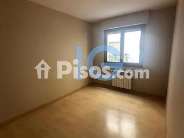 Piso en alquiler en Calle Esteve Dolsa Pujal
