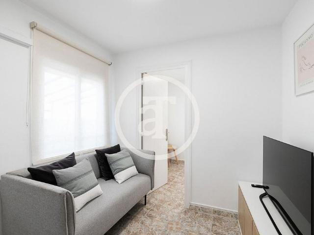 Piso en alquiler en calle Estruch, Hospitalet de Llobregat, L´, de 36 m² 2 habitaciones por 1.190