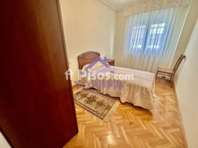 Piso en alquiler en Calle Ferial, 1