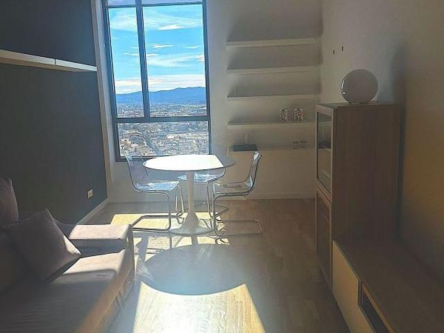 Piso en alquiler en calle Francesc Macia de, Sabadell, de 75 m² 2 habitaciones por 1.450