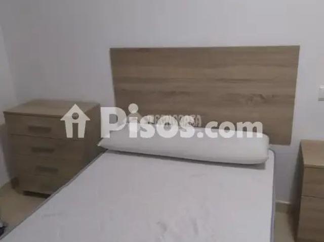 Piso en alquiler en Calle García Moreno