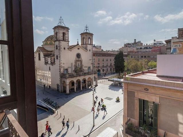Piso en alquiler en calle Gran Via de Les Corts Catalanes, Barcelona, de 100 m² 2 habitaciones por 3.000