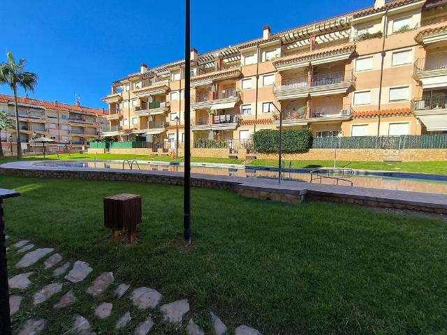 Piso en alquiler en calle Hernán Cortés, Alcanar, de 53 m² 2 habitaciones por 573