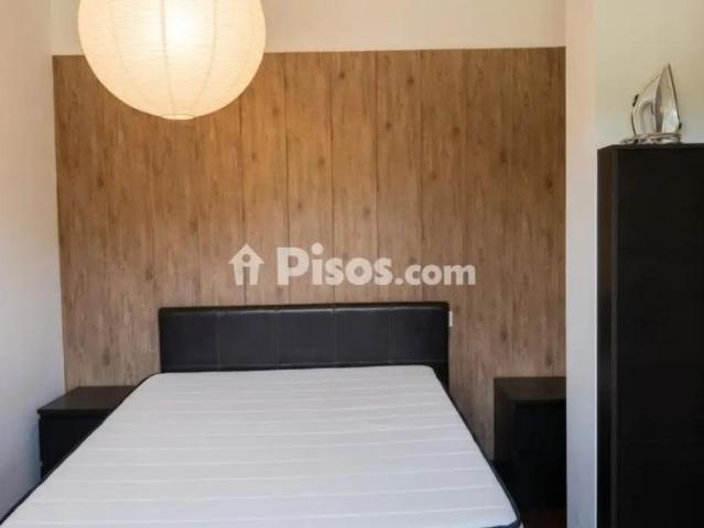 Piso en alquiler en Calle Hoznayo Sierra