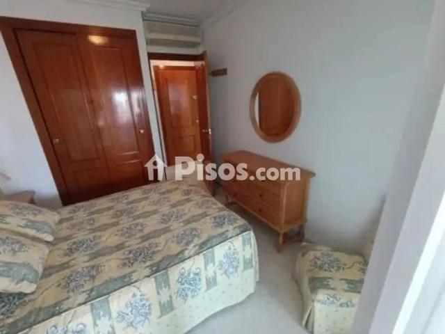 Piso en alquiler en Calle Ibiza