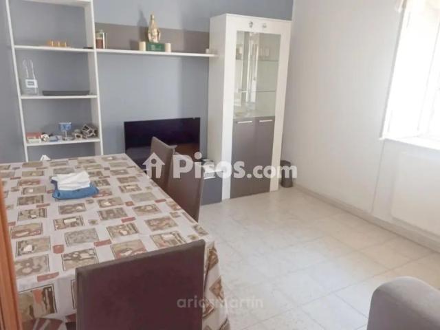 Piso en alquiler en Calle Imperial, 23