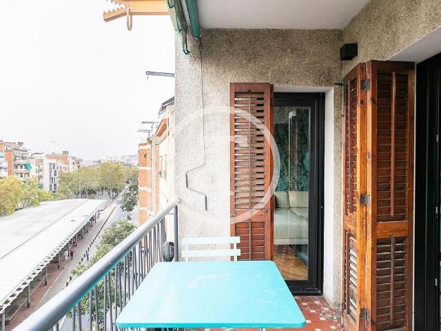 Piso en alquiler en calle Júlia, Barcelona, de 107 m² 2 habitaciones por 1.550