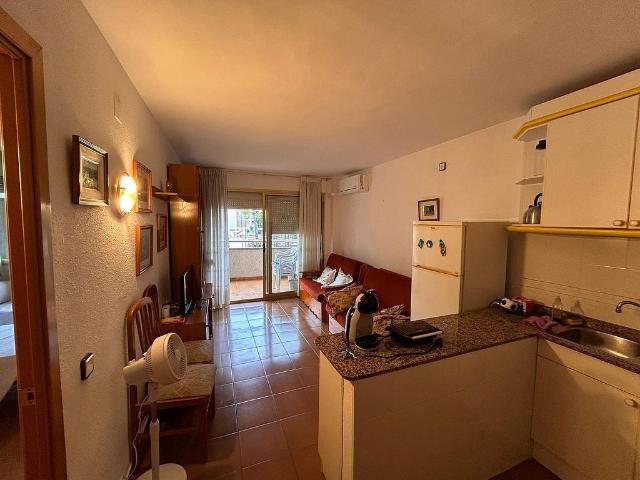 Piso en alquiler en calle Joanot Martorell, Salou, de 36 m² 1 habitación por 500