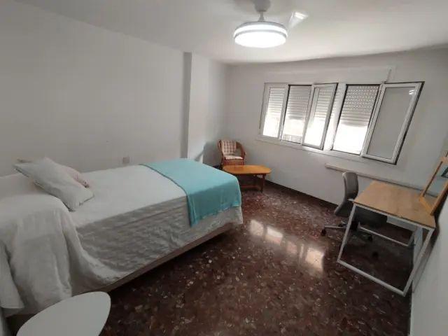 Piso en alquiler en Calle Joaquín Peralta, 20