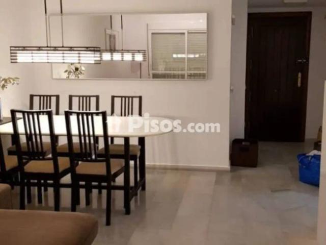 Piso en alquiler en Calle Kárate