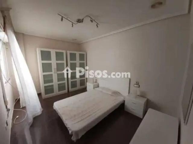 Piso en alquiler en Calle Luis Llorente