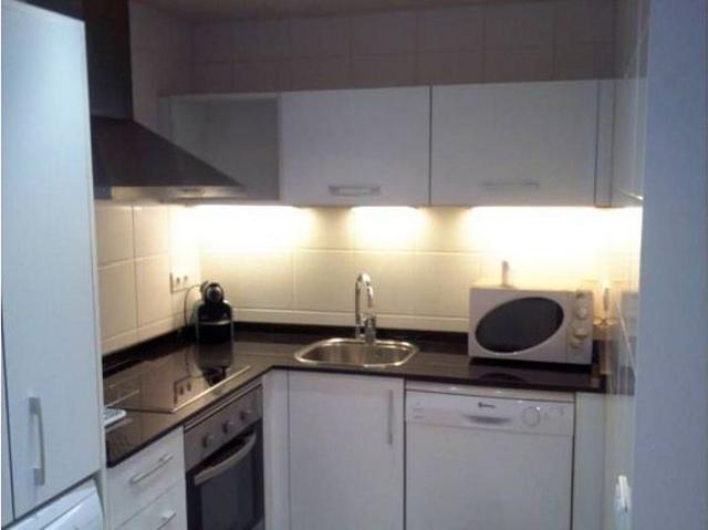 Piso en alquiler en calle La Paloma, Lleida, de 45 m² 1 habitación por 550