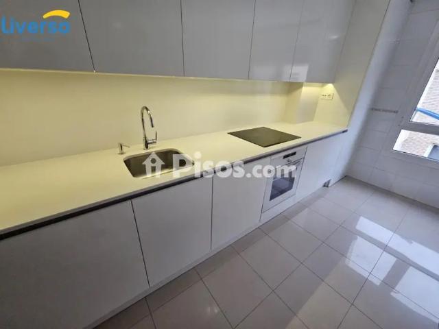 Piso en alquiler en Calle La Revenga