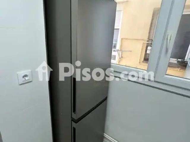 Piso en alquiler en Calle Los Pinares