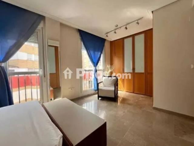 Piso en alquiler en Calle Puruñuela